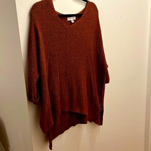 Never worn oversized women’s sweater!